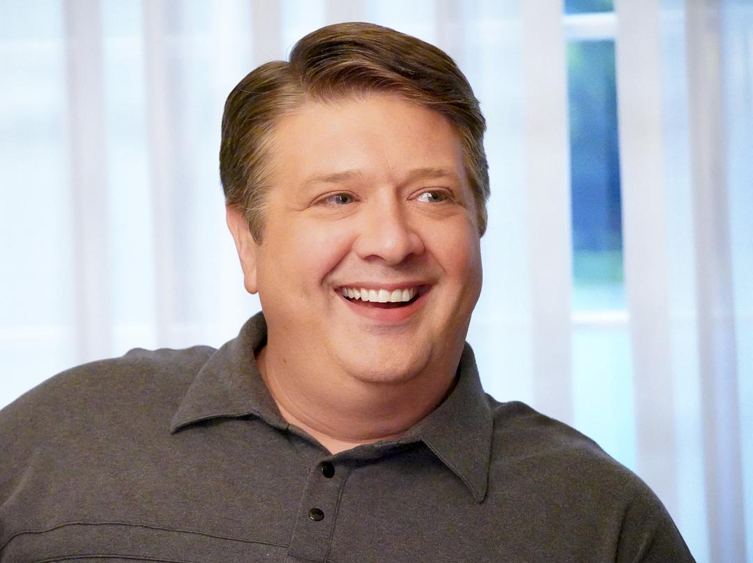 《小谢尔顿第三季》海报