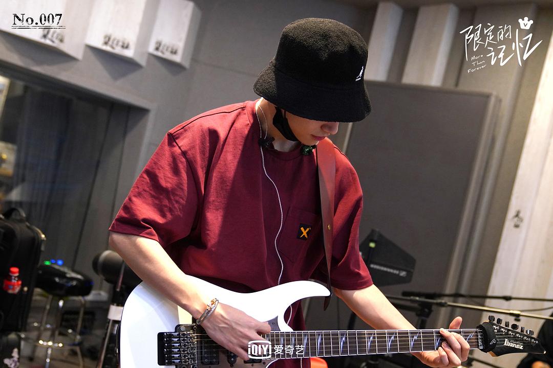 《限定的记忆》海报第16张图片