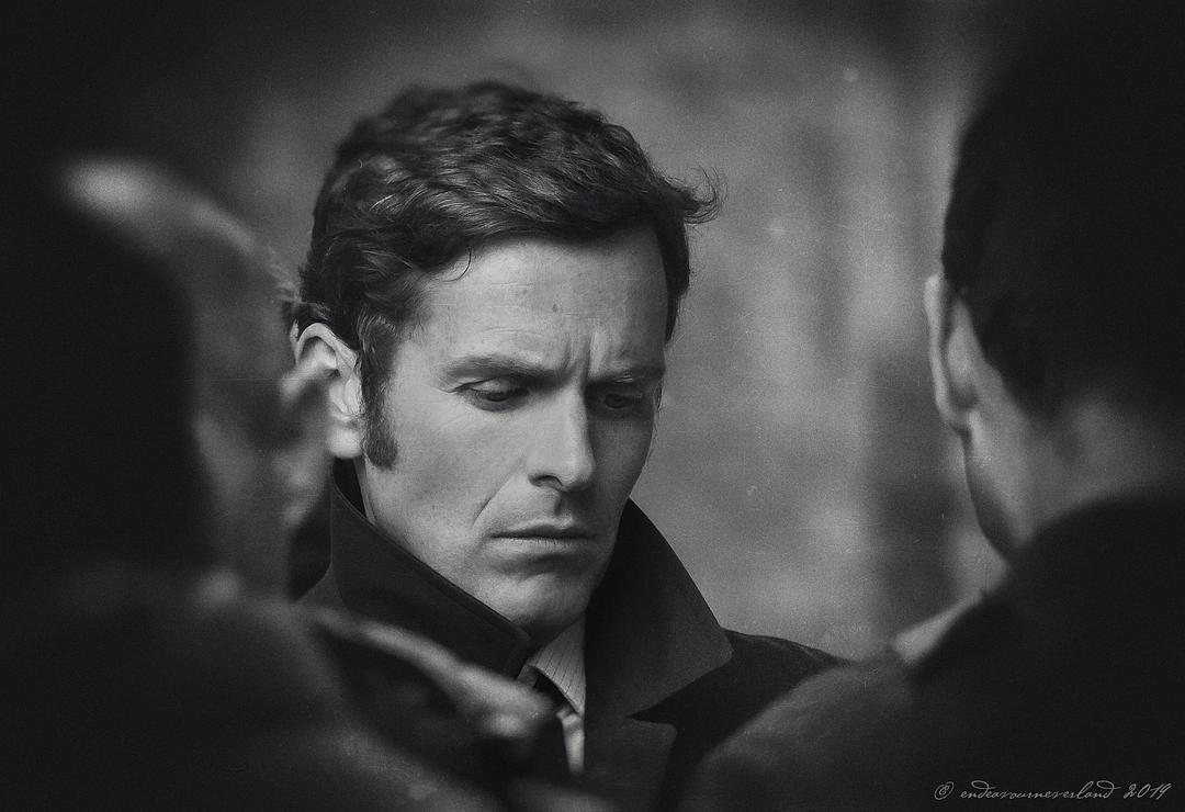 《摩斯探长前传第七季》剧照第35张图片