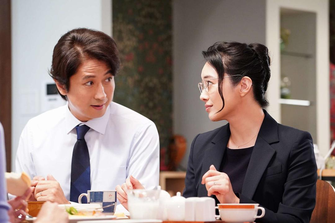 《伪装不伦》剧照第13张图片