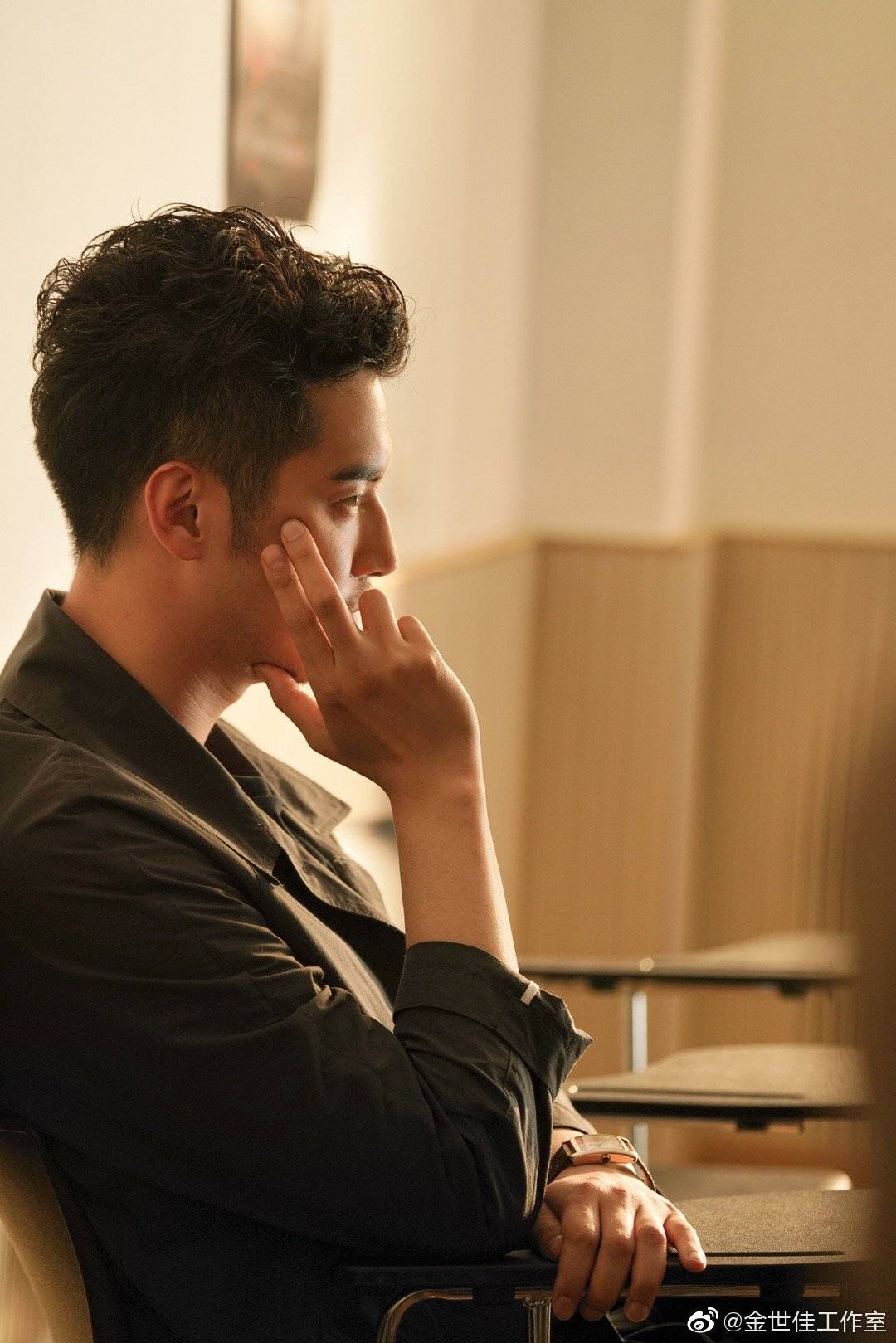 《上锁的房间》剧照第23张图片