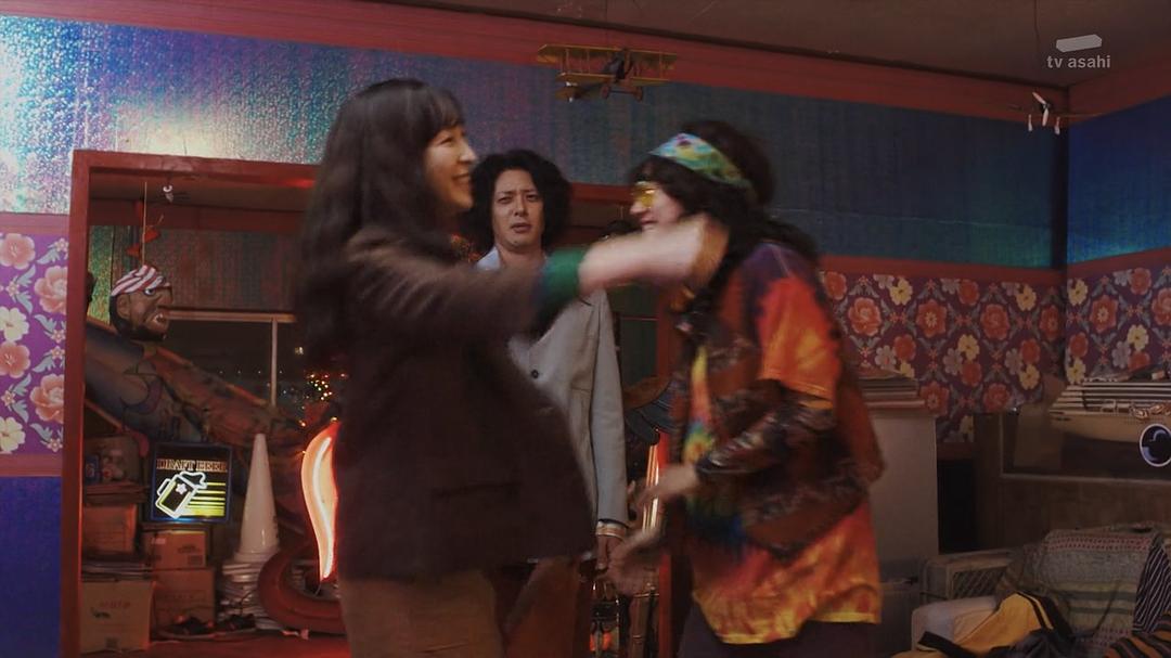 《时效警察开始了》海报第21张图片