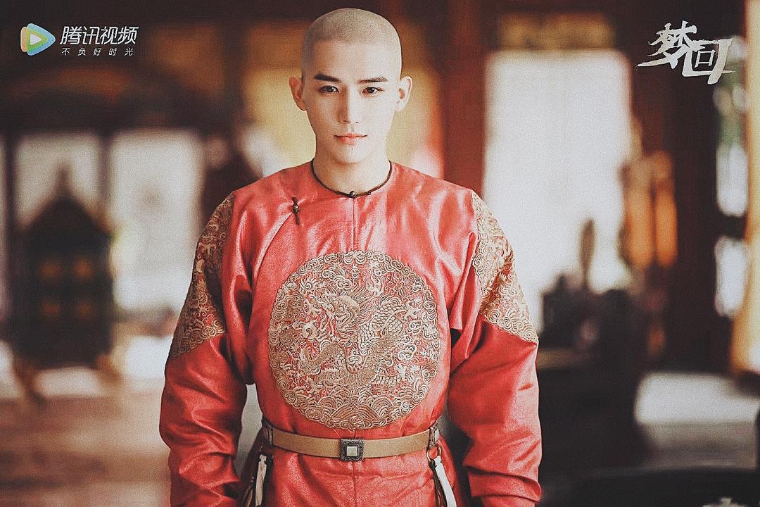 《梦回》海报第28张图片