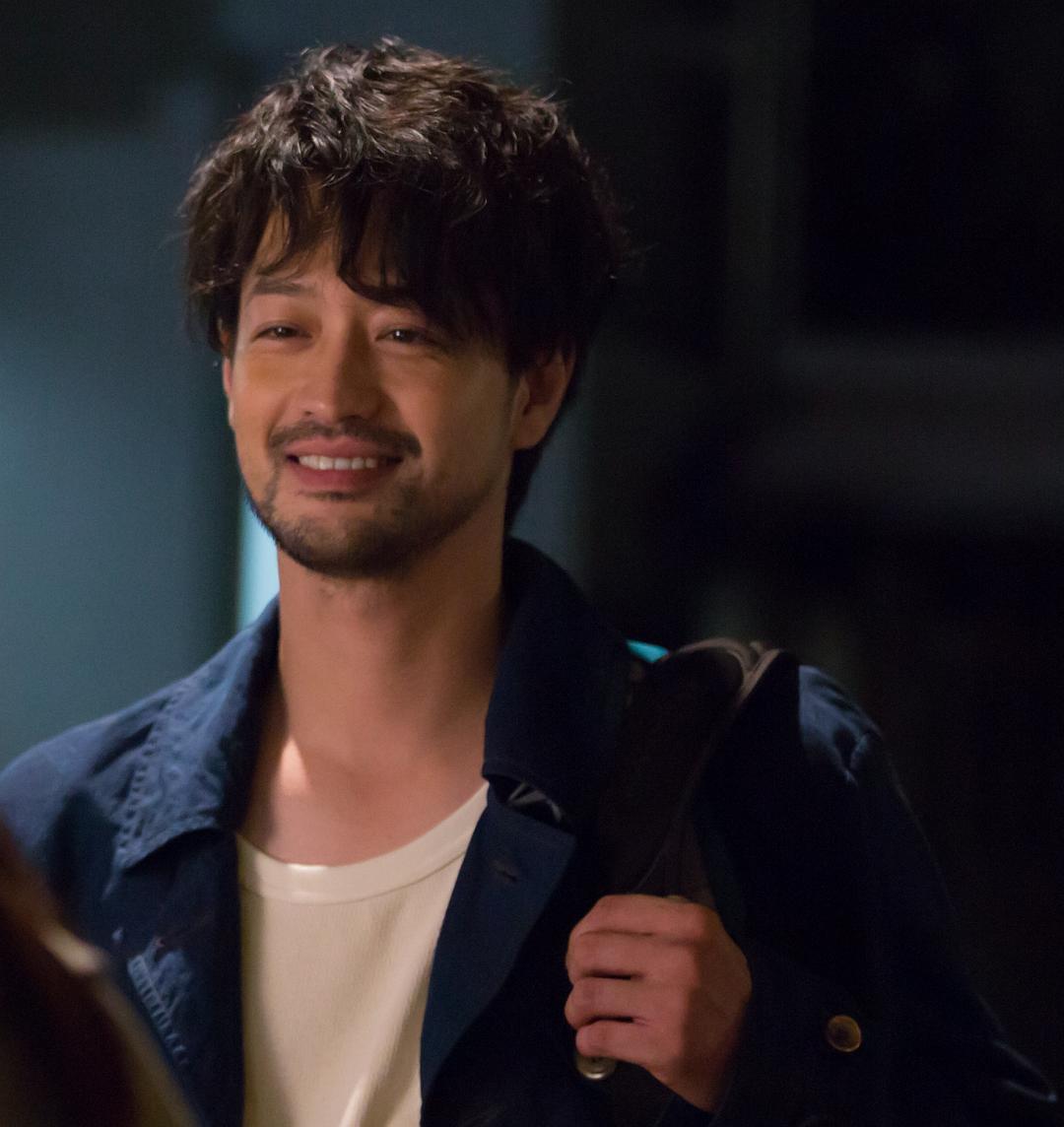 《今晚在コ字型》剧照