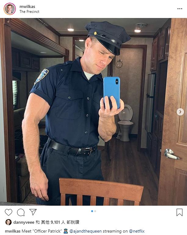 《酷妹辣皇后》海报第48张图片