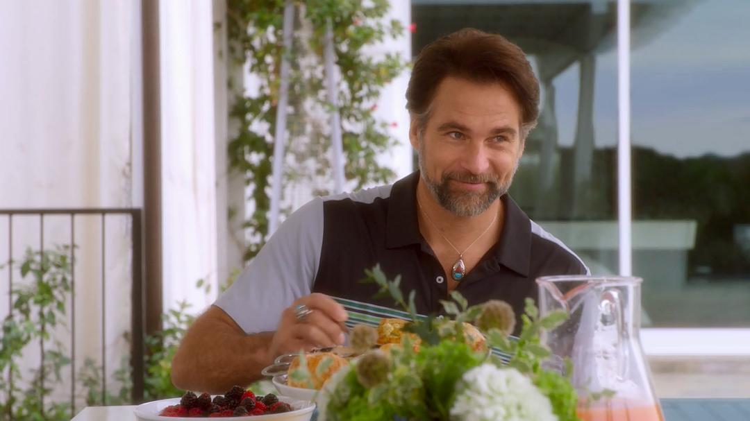 《酷妹辣皇后》海报第29张图片