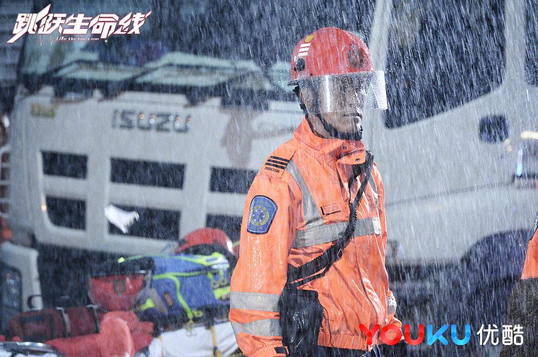 《跳跃生命线》剧照第24张图片