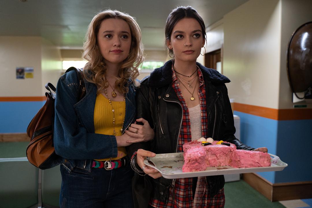 《性爱自修室第二季》剧照