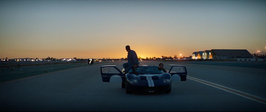 《极速车王》剧照第46张图片