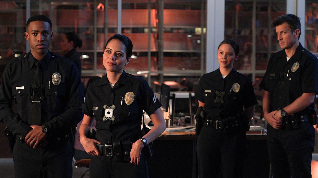 《菜鸟老警第二季》海报第24张图片