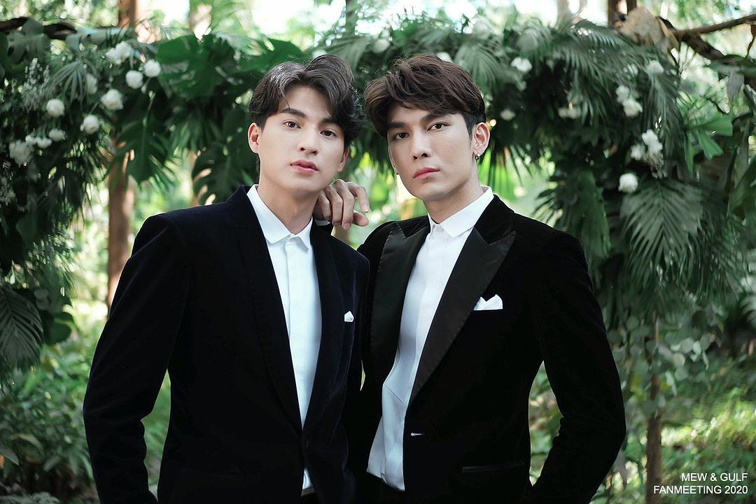 《与爱同居》剧照第10张图片