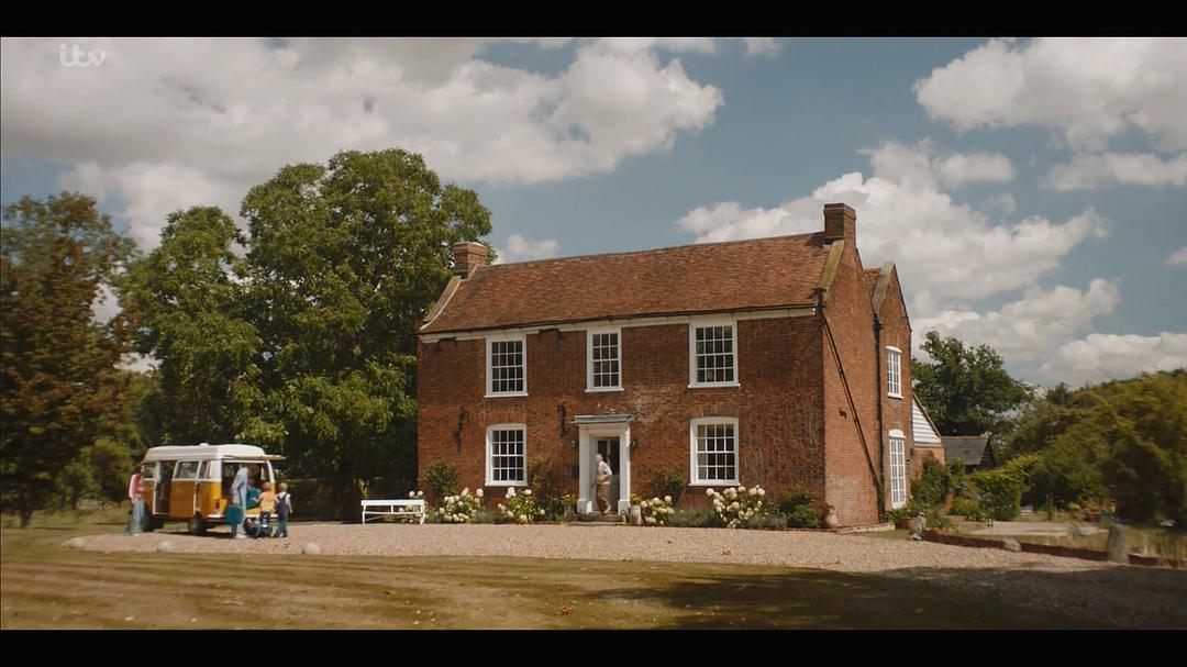 《白屋农场》海报第44张图片