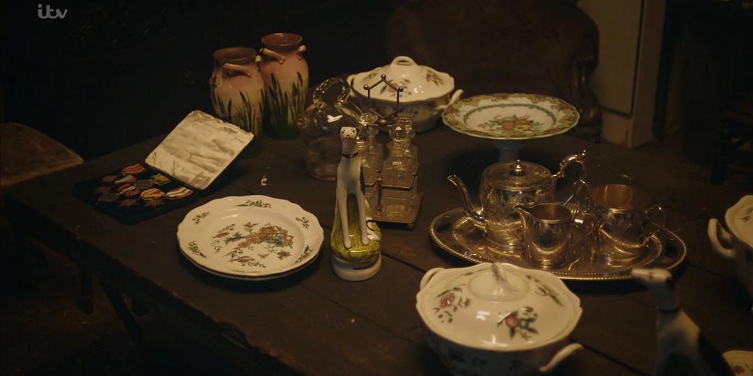 《白屋农场》海报第31张图片