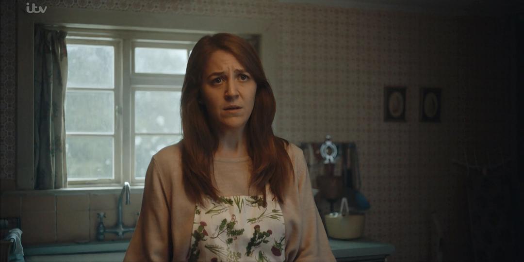 《白屋农场》海报第12张图片