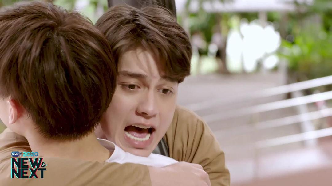 《假偶天成》海报第14张图片