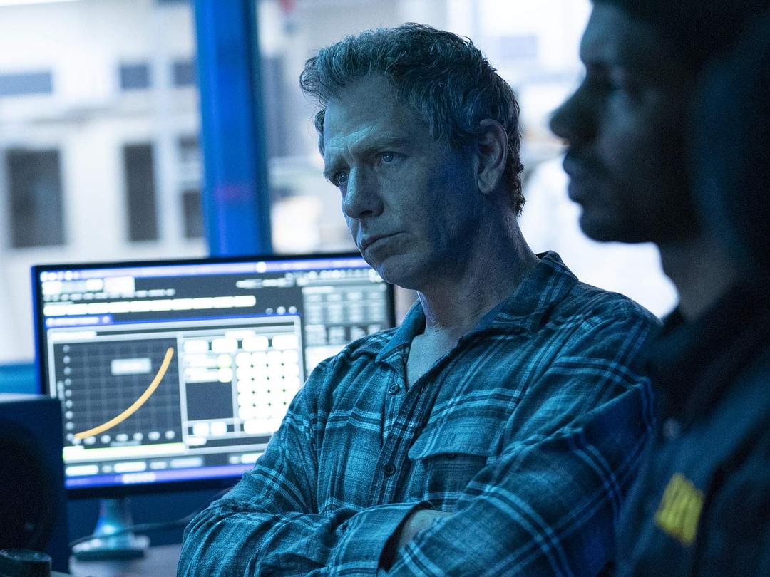 《局外人》剧照第40张图片