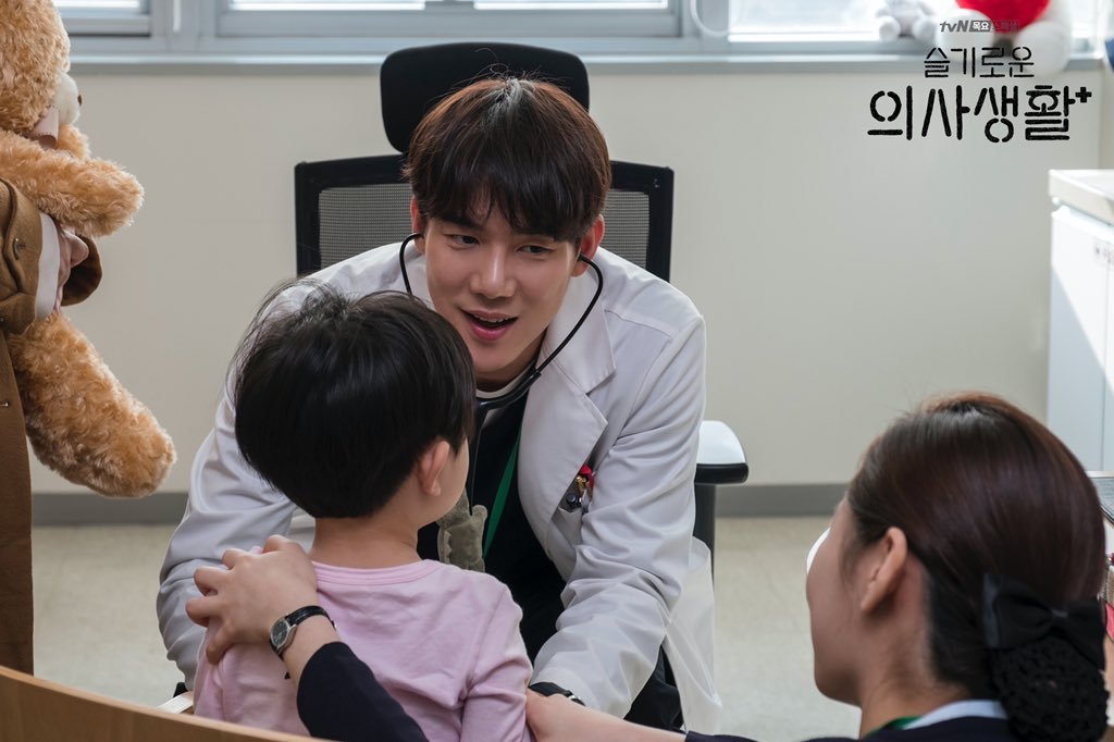 《机智医生生活》剧照第28张图片