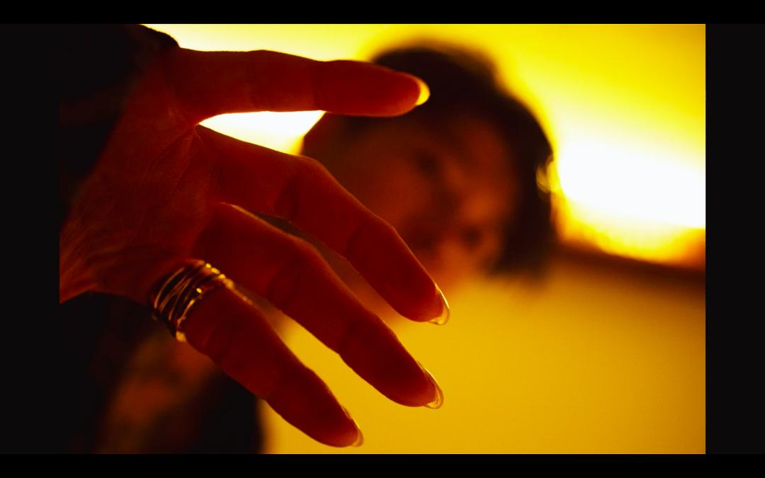 《关注者》剧照第52张图片