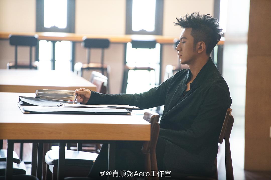 《上锁的房间》剧照第54张图片