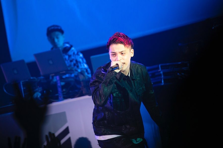 《别被月亮与狼酱所欺骗》剧照第25张图片