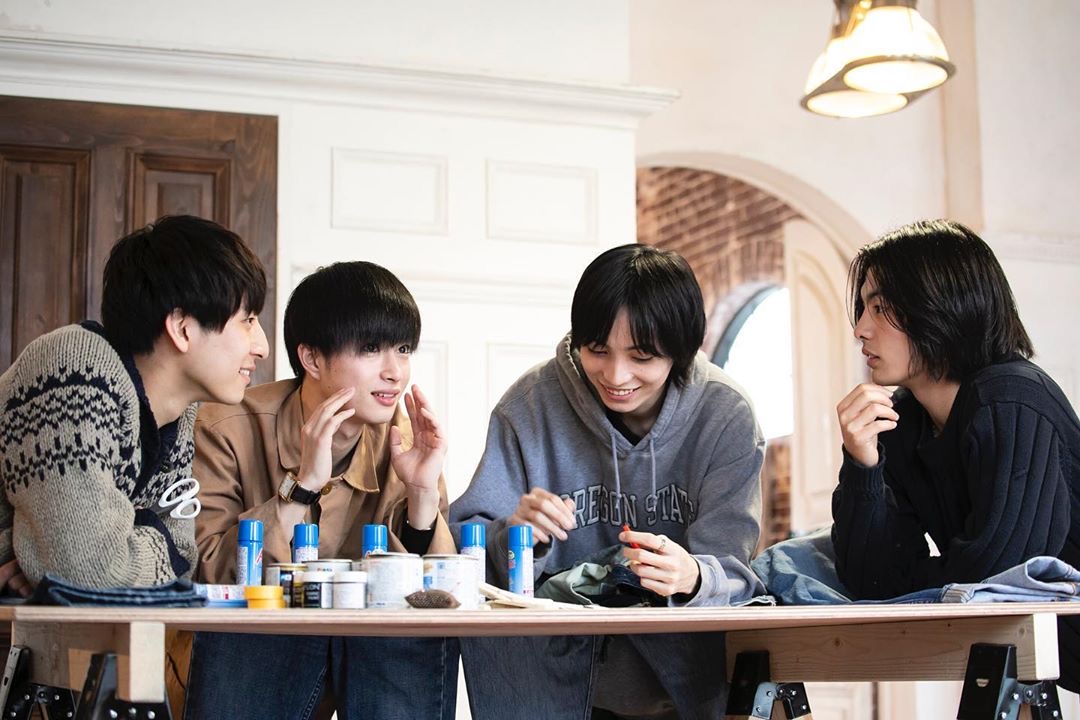 《别被月亮与狼酱所欺骗》剧照第21张图片