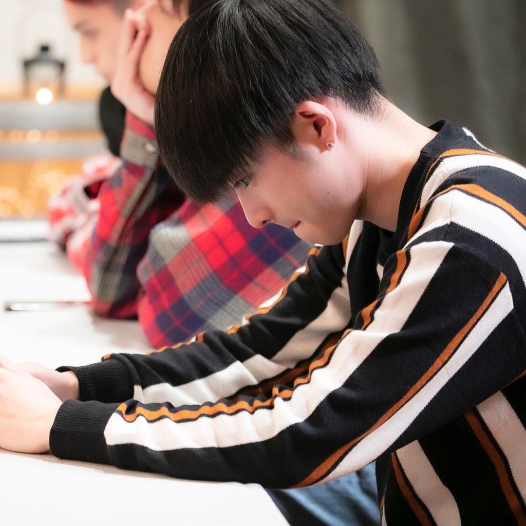 《别被月亮与狼酱所欺骗》剧照第15张图片