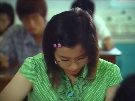 《当四叶草碰上剑尖时》海报第47张图片