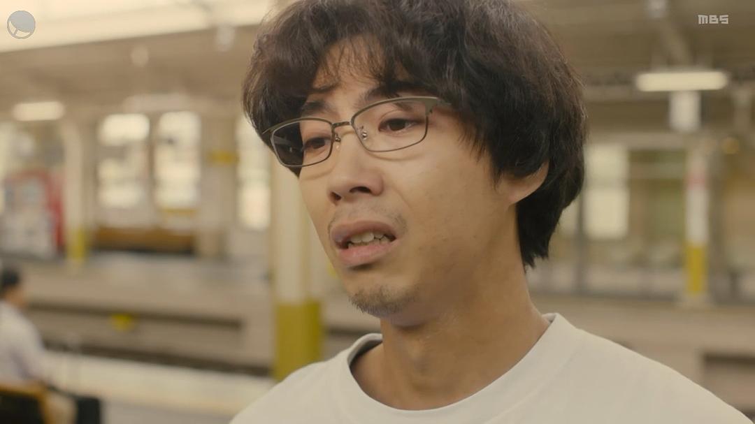 《只在想死的夜晚》海报第44张图片