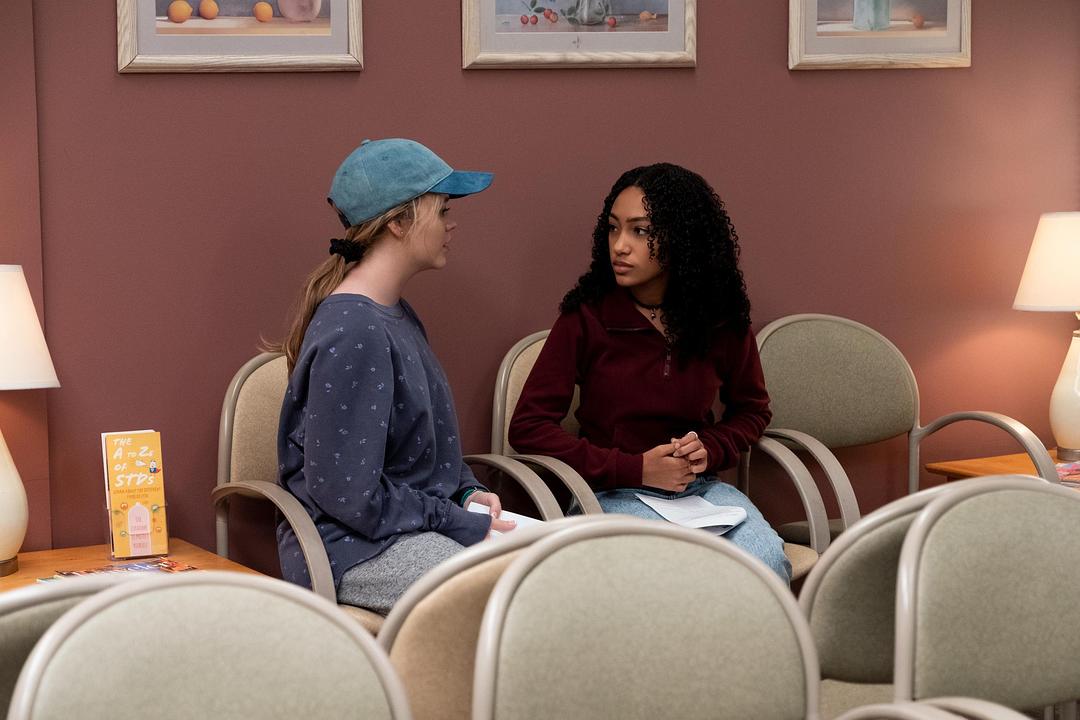 《星星之火》海报第47张图片