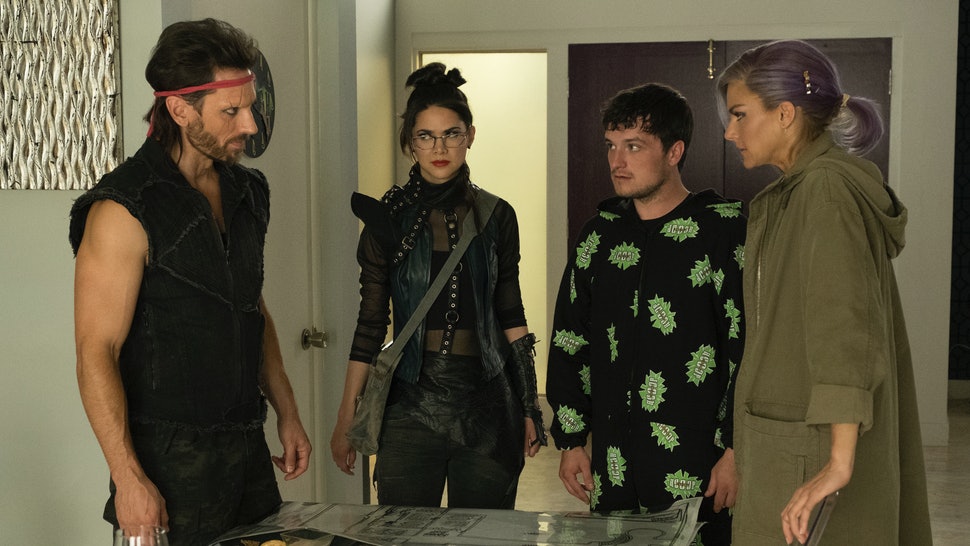 《高玩救未来第三季》剧照第3张图片