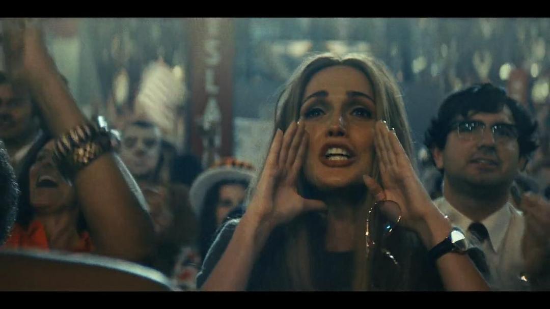 《美国夫人》海报第41张图片