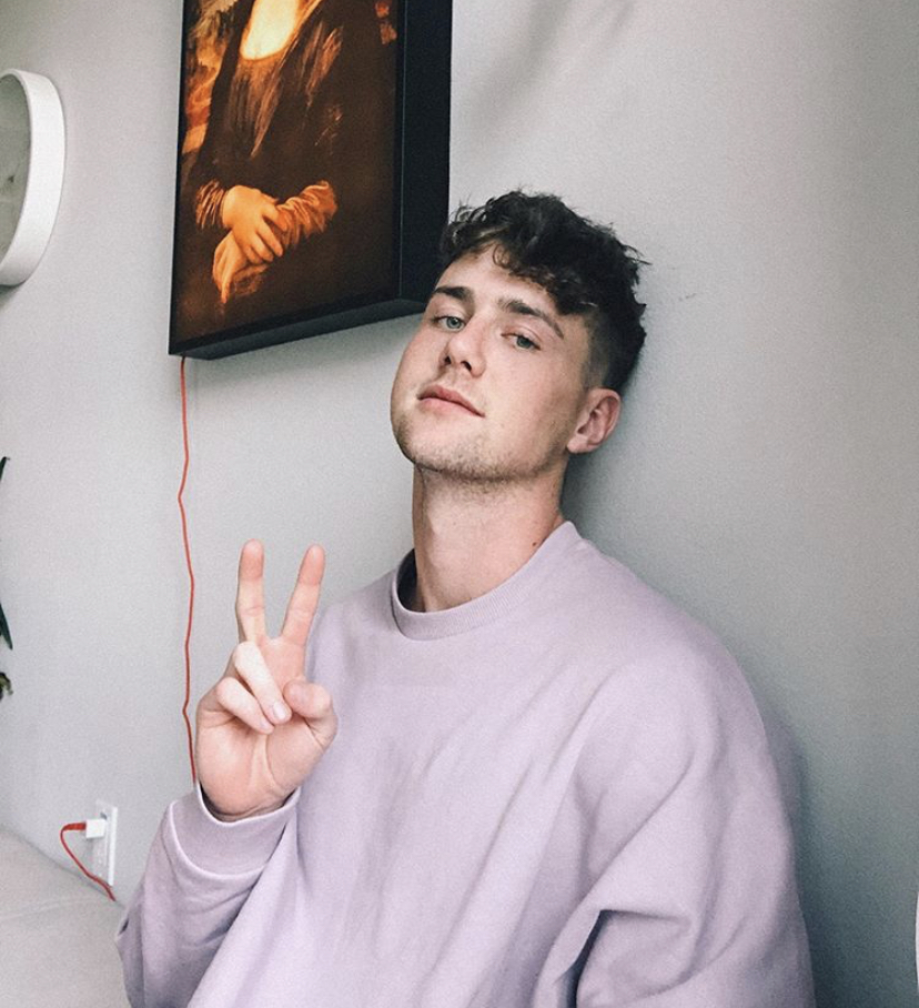 《欲罢不能第一季》剧照第11张图片