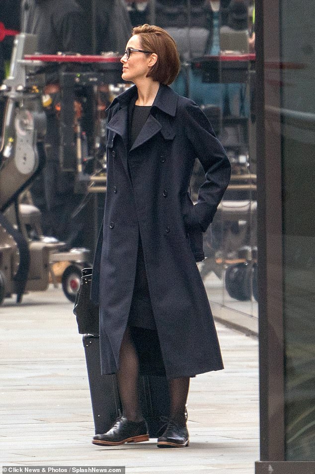 《剖析丑闻》剧照第28张图片