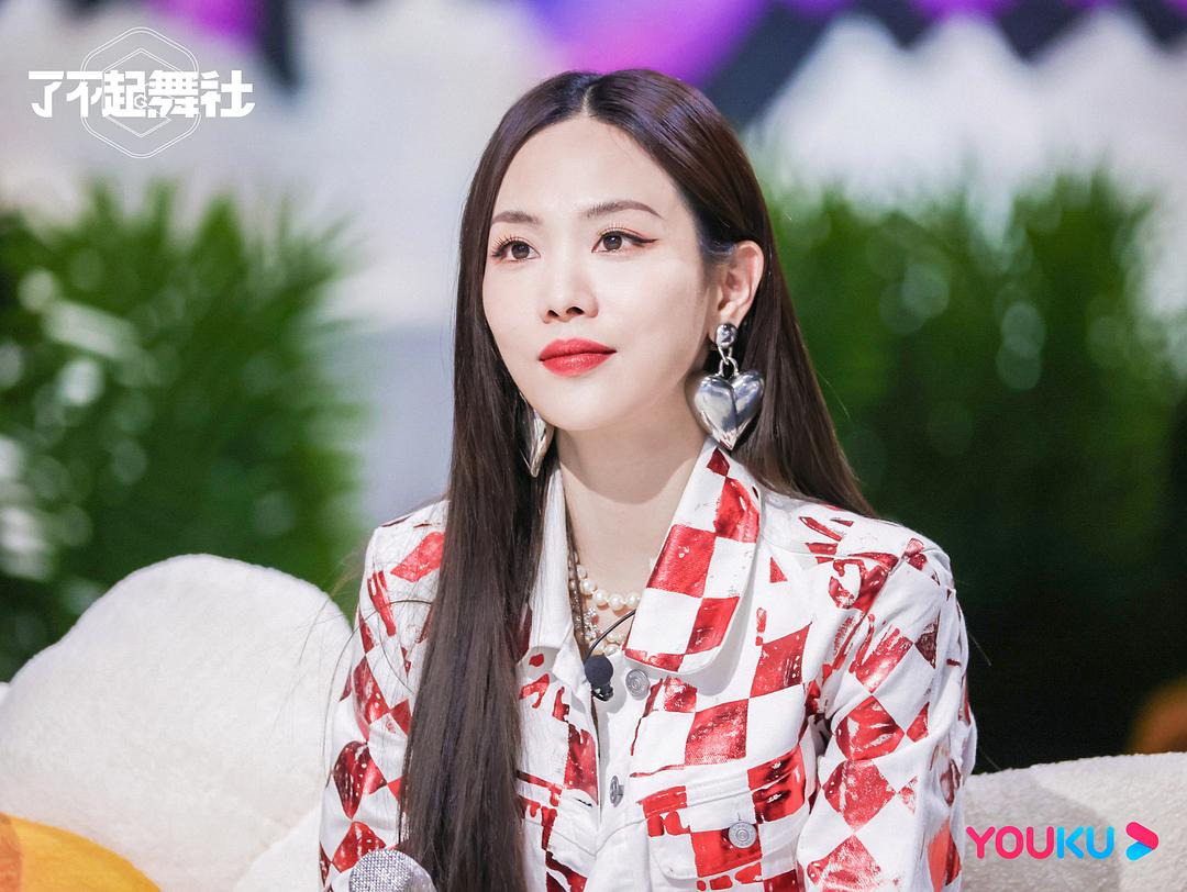 《了不起！舞社》剧照