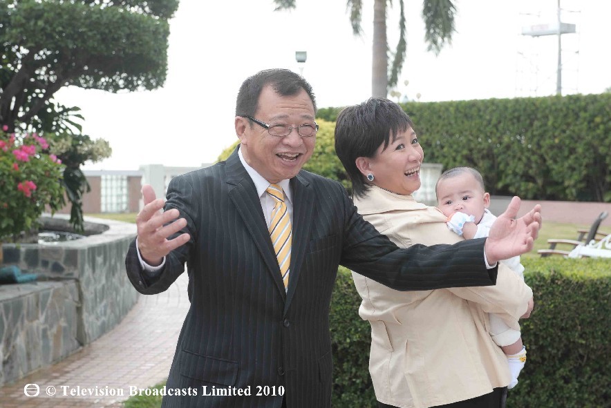 《翻叮一族》剧照第11张图片