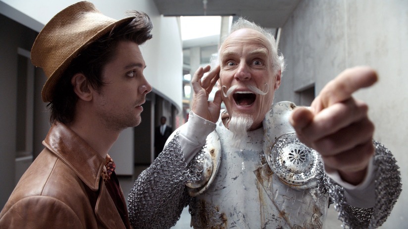 《爱丽丝》剧照第27张图片