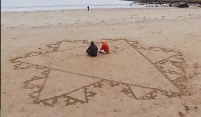 《地平线系列：一根绳子有多长？》海报第33张图片