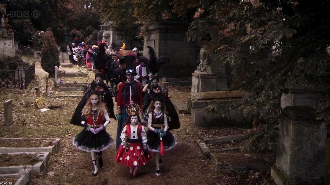 《疯城记第二季》剧照第44张图片