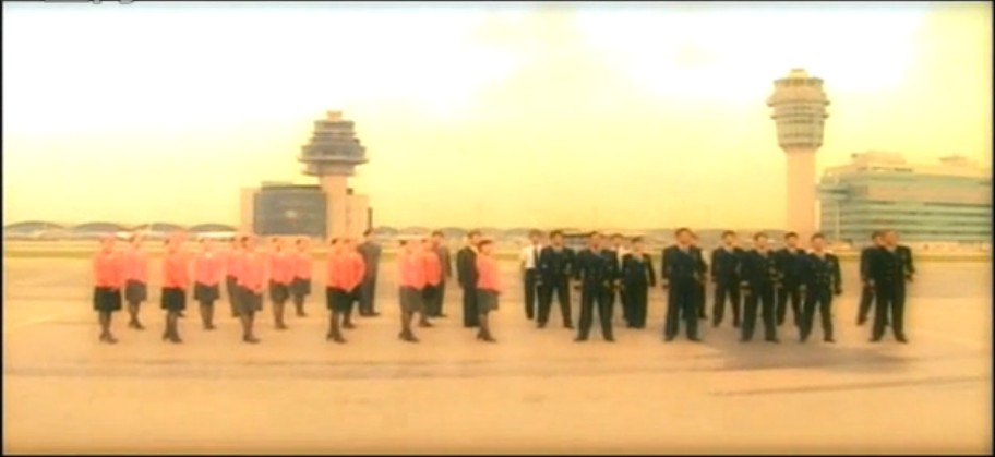 《冲上云霄》海报第44张图片