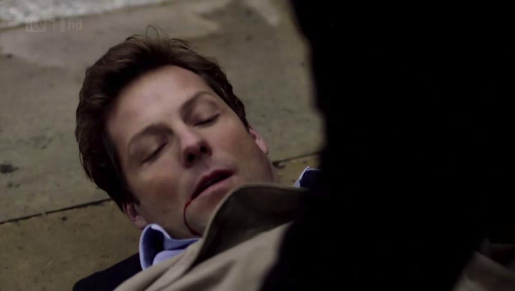 是不是哪个编剧吃错了...