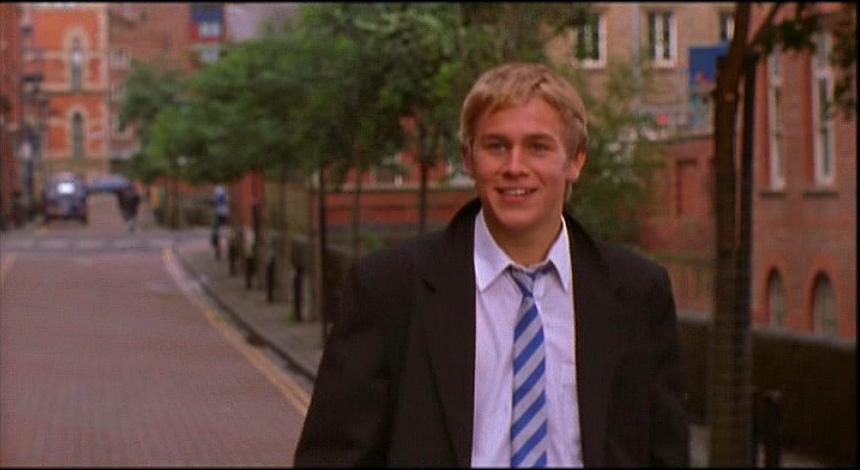 《英版同志亦凡人第二季》海报第22张图片