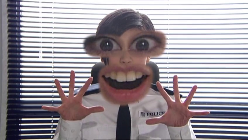 《女警爱作战》剧照第60张图片