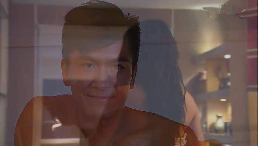 《谈情说案》海报