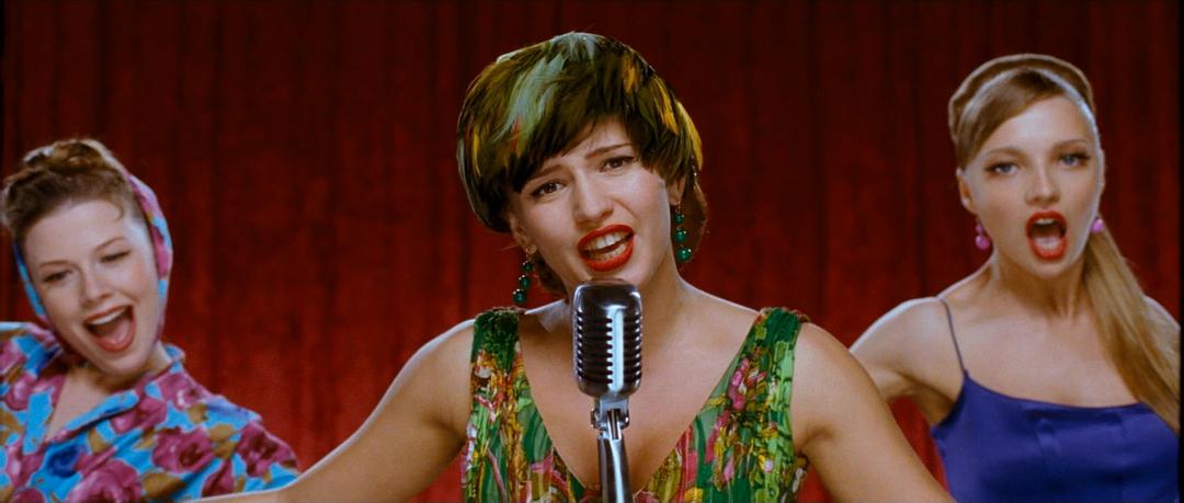 《潮人》海报第47张图片