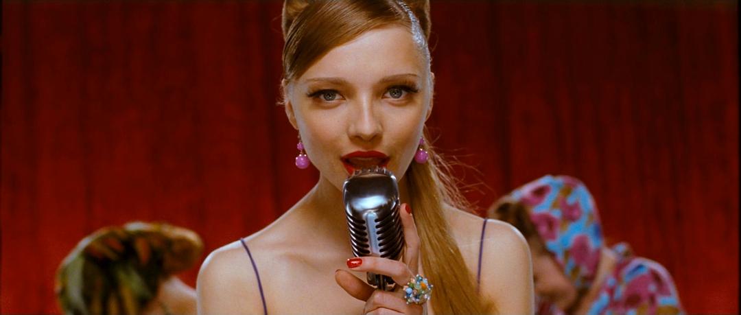 《潮人》海报第39张图片