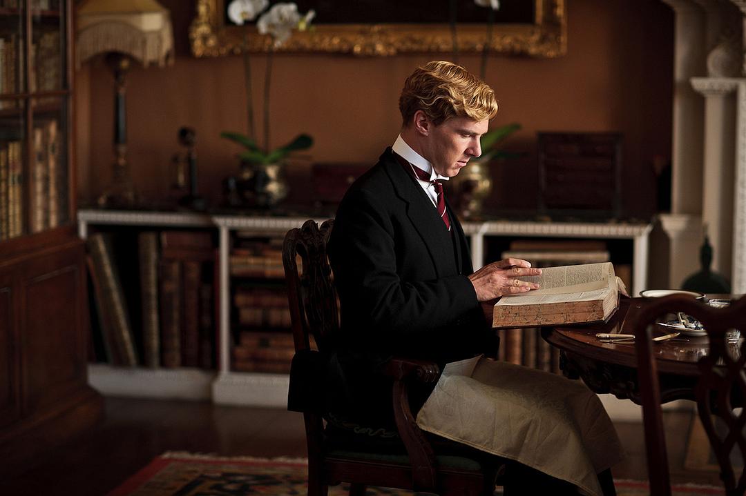 《队列之末》海报第45张图片