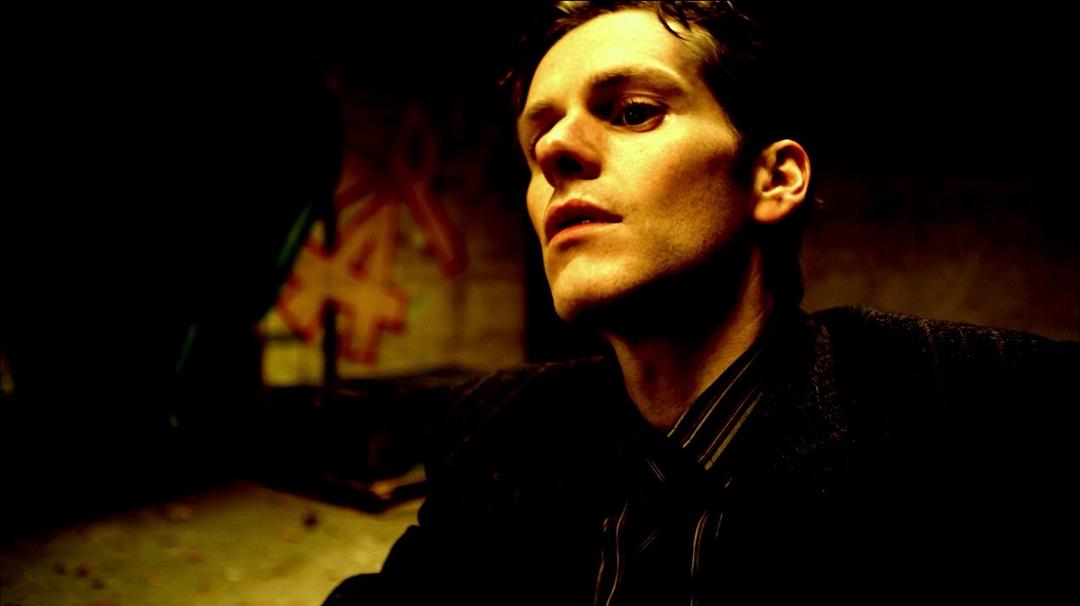 《黑道之家》剧照第9张图片