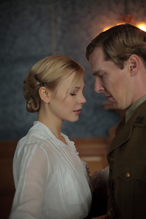 《队列之末》海报第4张图片