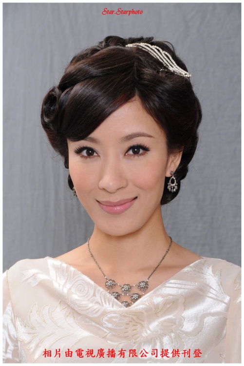 《名媛望族》剧照第60张图片