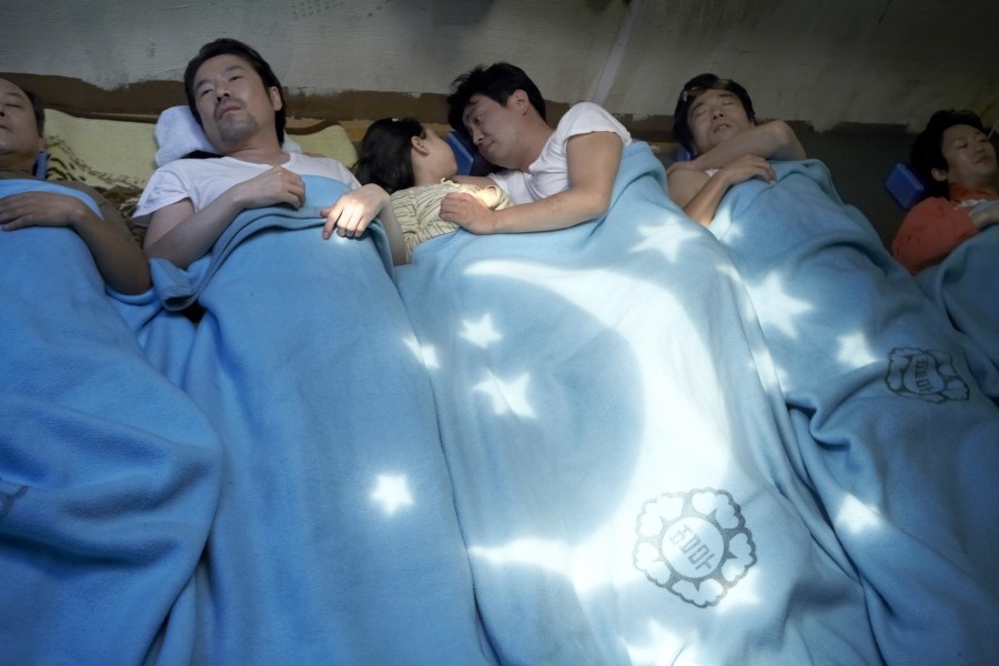 《7号房的礼物》剧照